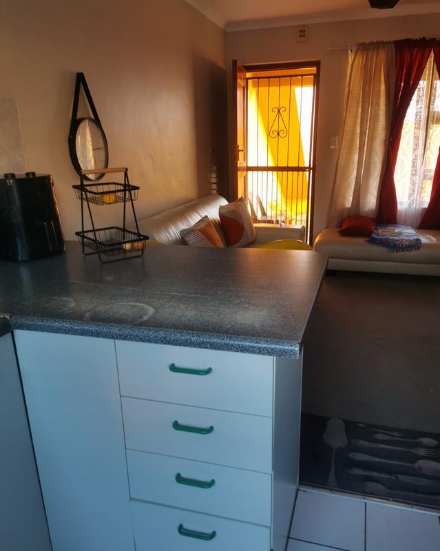 1 Bedroom Property for Sale in Ferndale Western Cape